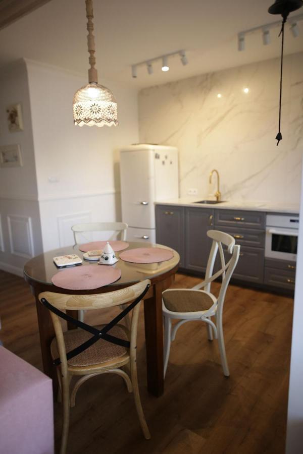 Apartament Biala Sowa - Weisse Eule Apartment Kołobrzeg Esterno foto